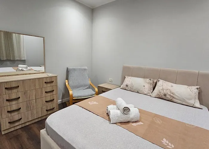 Garden Lemon Tree Willa