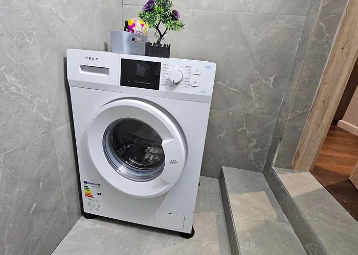 Villa Garden Lemon Tree