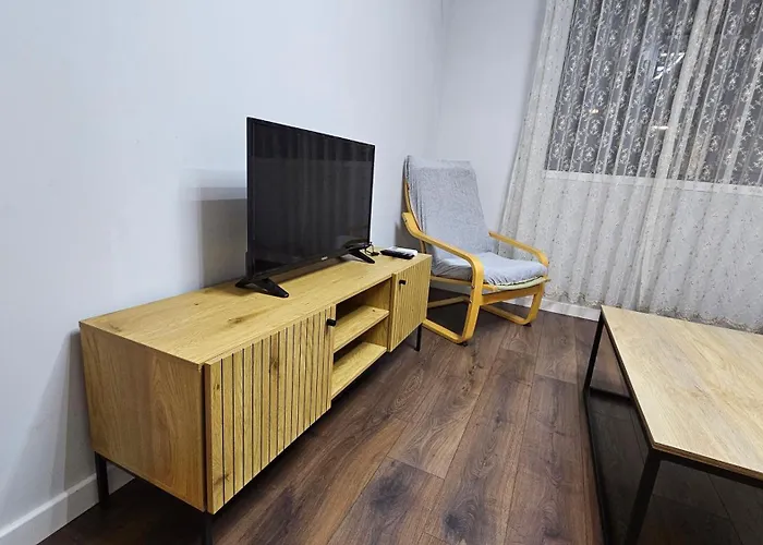 Garden Lemon Tree * ティラナ