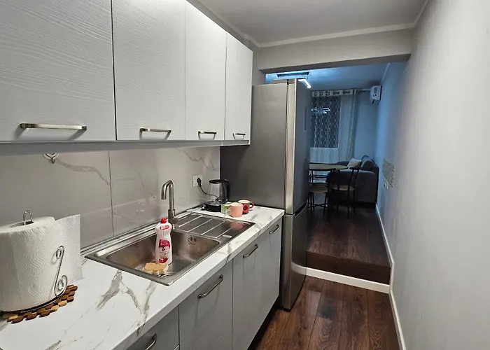 Villa Garden Lemon Tree